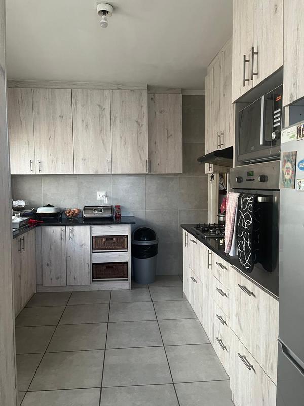 3 Bedroom Property for Sale in Steenberg Western Cape